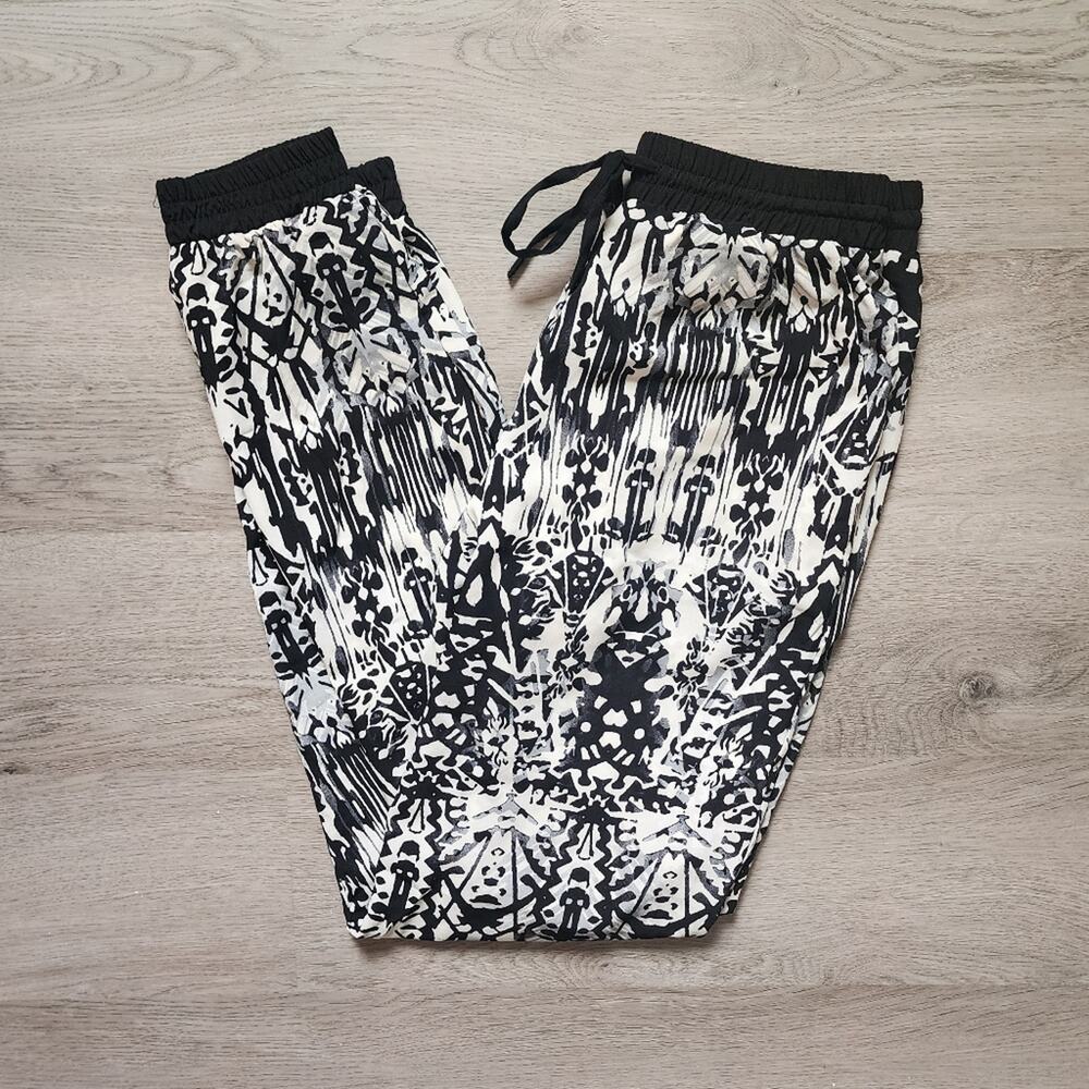 Rue21 Junior's Multi-Color Patterned Casual Workwear Ankle Length Joggers Small